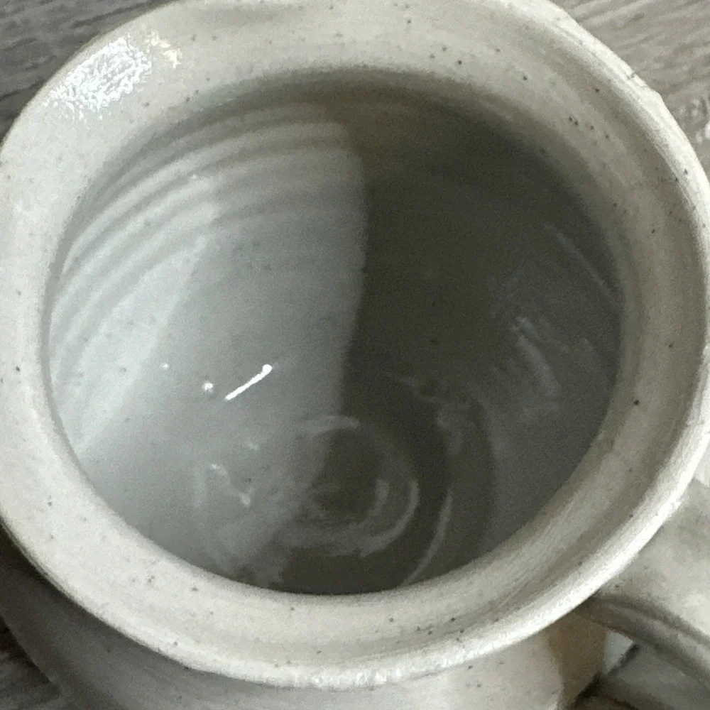 Williamsburg Pottery Ceramic Floral‎ Creamer Glossy Handmade VA Handles